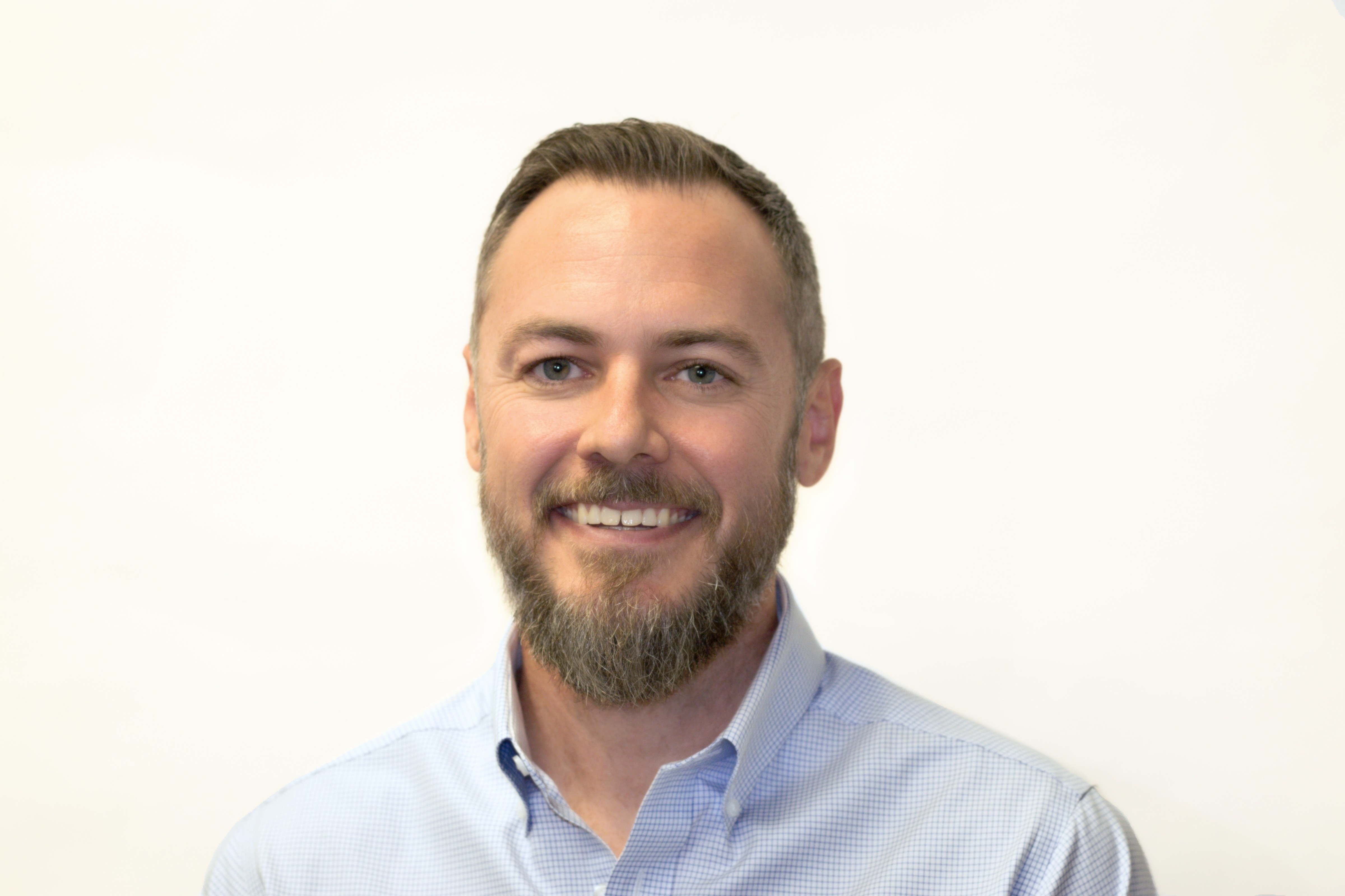 Ryan Hill, EA